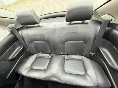 2009 Volkswagen New Beetle Base PZEV