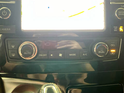 2023 Nissan Maxima 3.5 SR