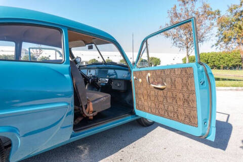 1951 Kaiser Henry-J Coupe