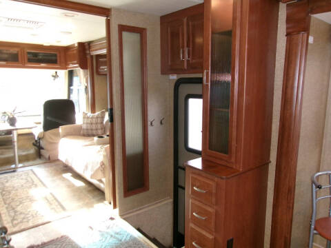 2013 Thor Motor Coach Challenger 37kt