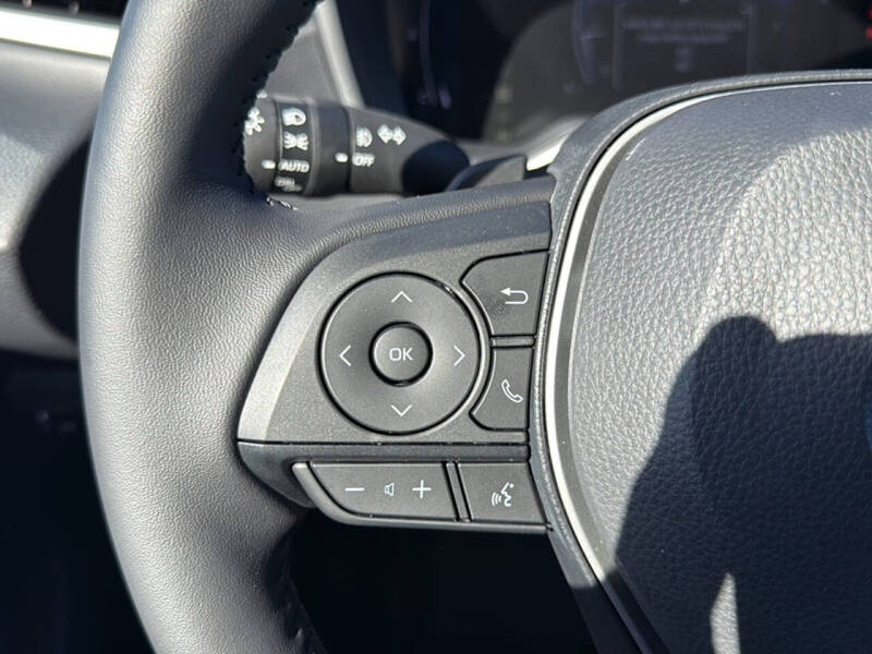 2025 Toyota Corolla Hatchback XSE