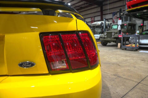 2004 Ford Mustang Mach 1 Premium
