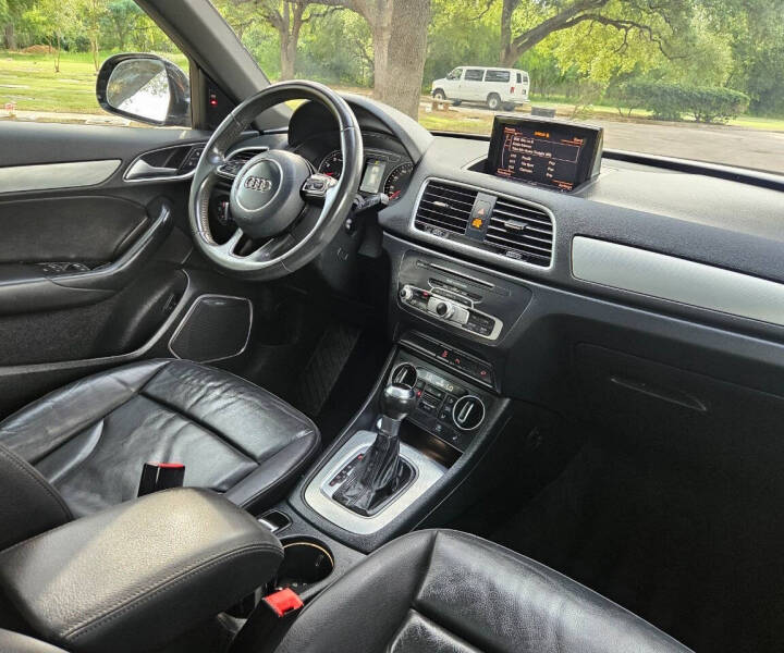 2017 Audi Q3 2.0T Prestige