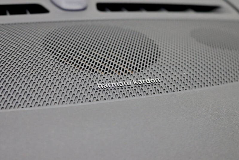 2021 Volvo XC40 Recharge Pure Electric P8