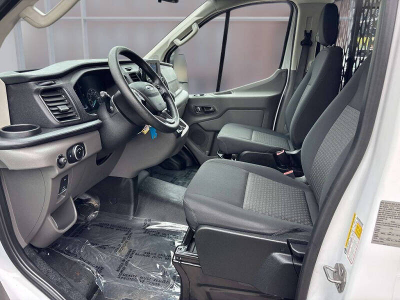 2025 Ford Transit
