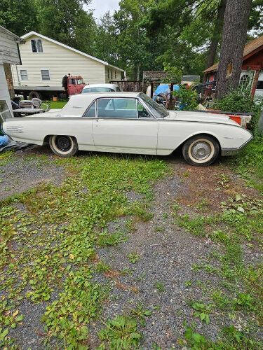 1961 Ford Thunderbird