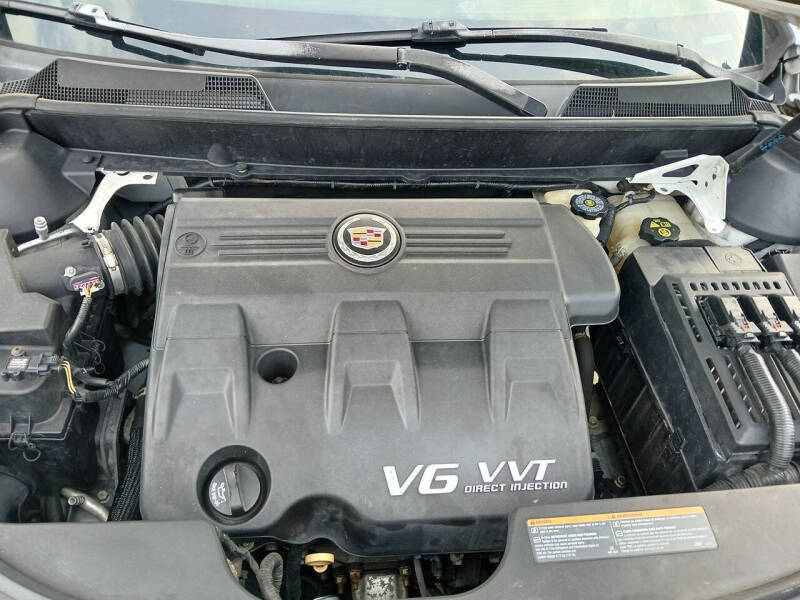 2011 Cadillac SRX Performance Collection