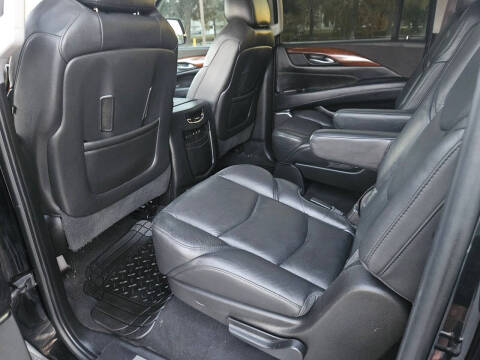 2017 Cadillac Escalade ESV Premium Luxury