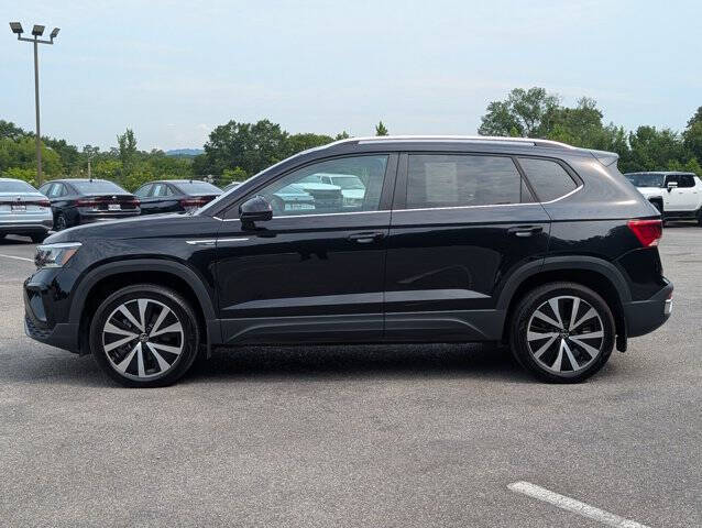 2024 Volkswagen Taos SE