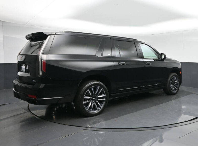 2023 Cadillac Escalade ESV Sport Platinum