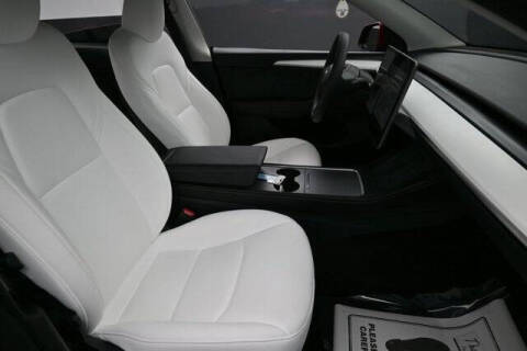 2025 Tesla Model Y Long Range