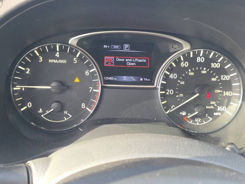 2018 Nissan Pathfinder SL