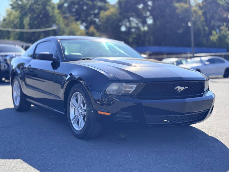 2011 Ford Mustang V6