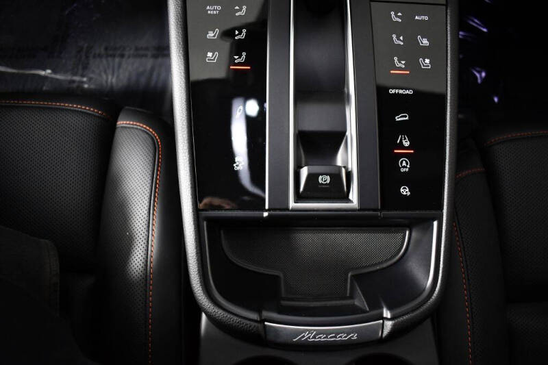 2023 Porsche Macan S