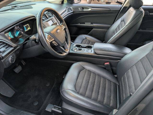 2018 Ford Fusion Hybrid SE