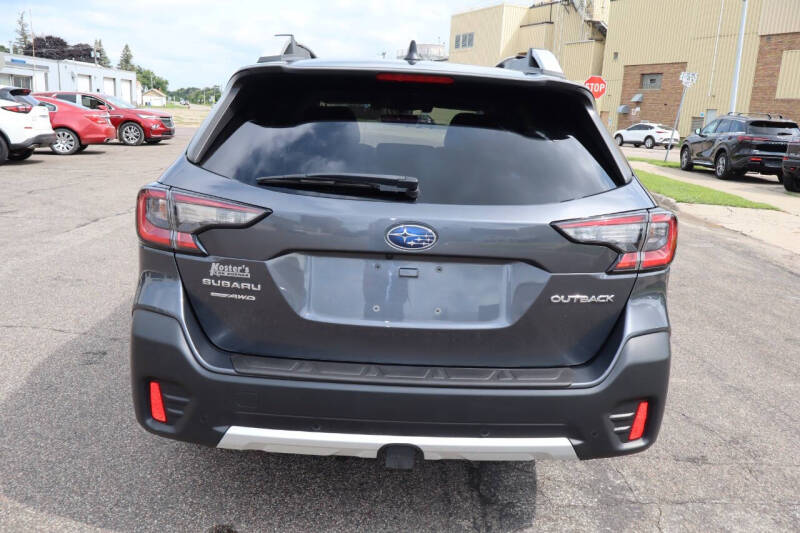 2022 Subaru Outback Touring XT