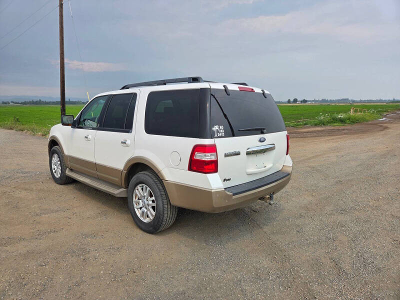 2011 Ford Expedition XLT