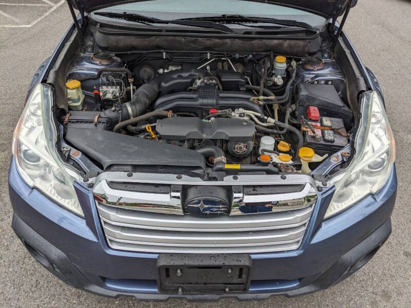 2013 Subaru Outback 2.5i Premium