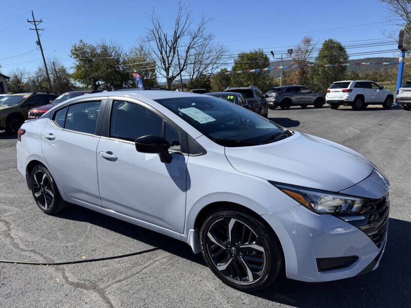 2024 Nissan Versa Sedan SR