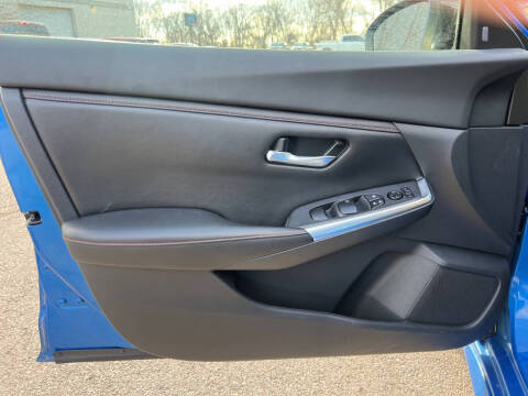 2022 Nissan Sentra SR