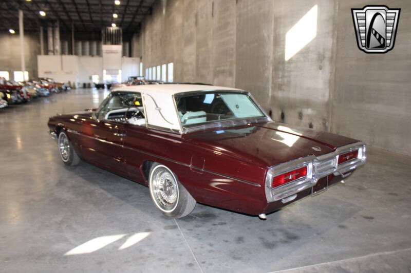 1964 Ford Thunderbird