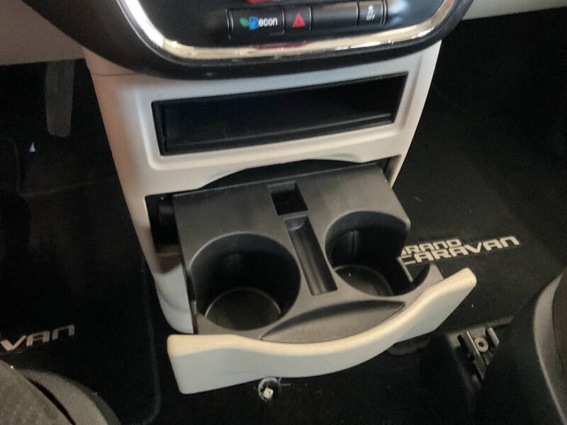 2016 Dodge Grand Caravan SE