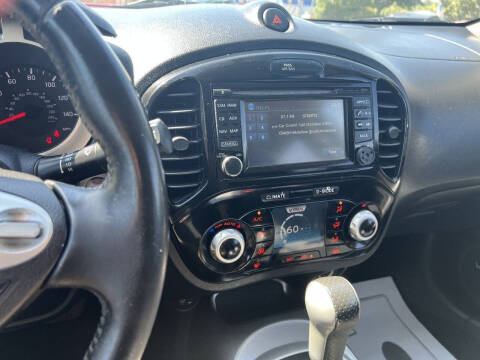 2016 Nissan JUKE SV