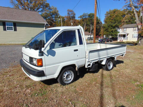 1994 Toyota Pickup for sale at CR Garland Auto Sales in Fredericksburg VA