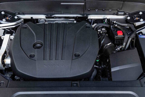 2024 Volvo XC90 B5 Plus Bright Theme