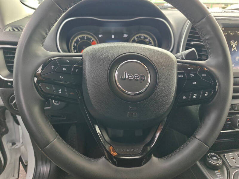 2023 Jeep Cherokee Altitude Lux