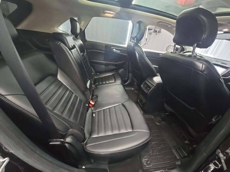 2019 Ford Edge SEL