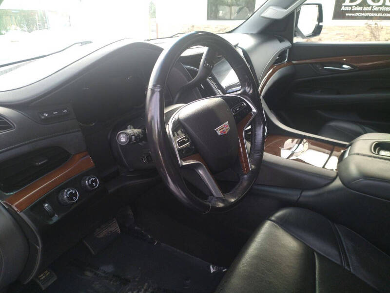 2019 Cadillac Escalade Luxury