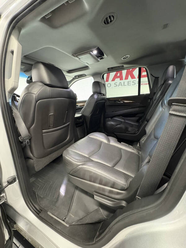 2018 Cadillac Escalade Premium Luxury