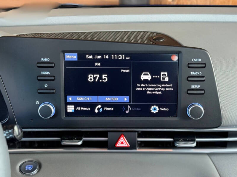 2023 Hyundai Elantra