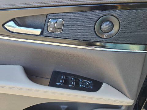 2021 Lincoln Nautilus Reserve