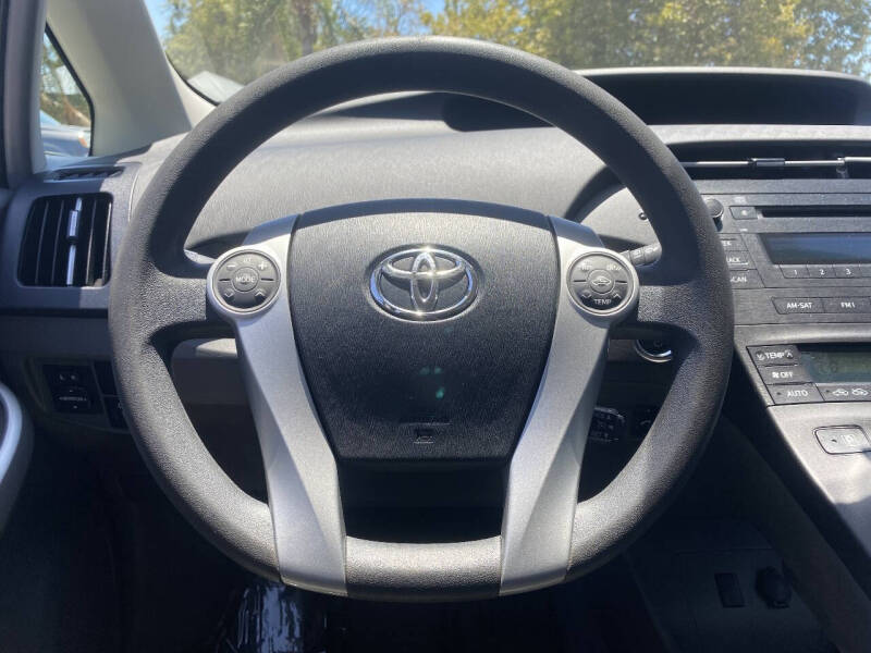 2010 Toyota Prius II
