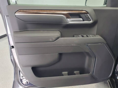 2026 GMC Sierra 1500 Elevation Standard