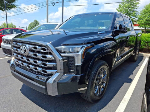 2025 Toyota Tundra Platinum HV