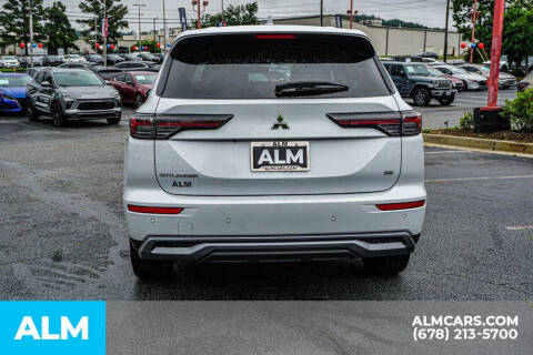 2025 Mitsubishi Outlander SE