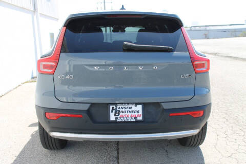 2023 Volvo XC40 B5 Core