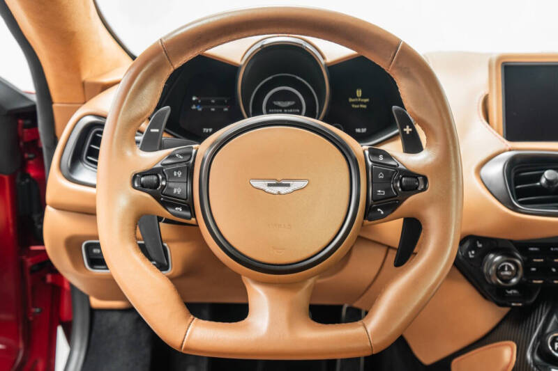 2023 Aston Martin Vantage V8