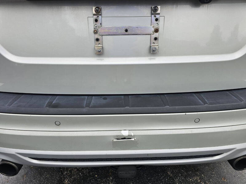 2012 Volvo XC60 T6 R-Design