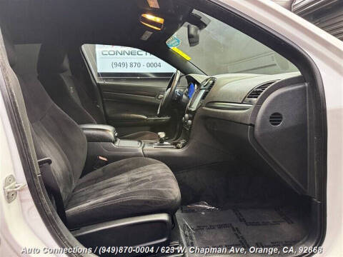 2012 Chrysler 300 S V6