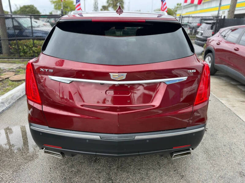 2018 Cadillac XT5 Premium Luxury