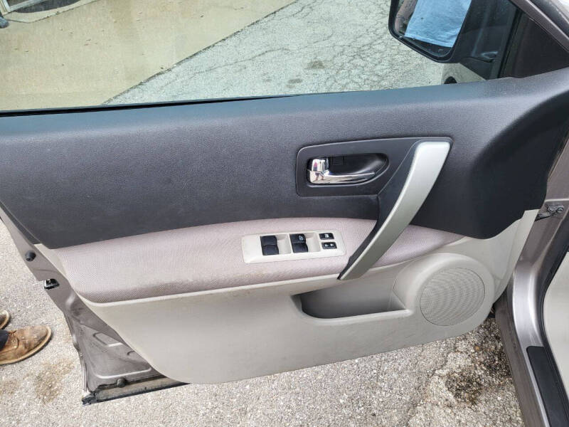 2010 Nissan Rogue S