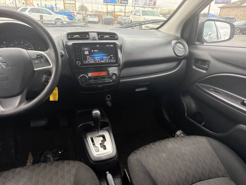 2022 Mitsubishi Mirage ES