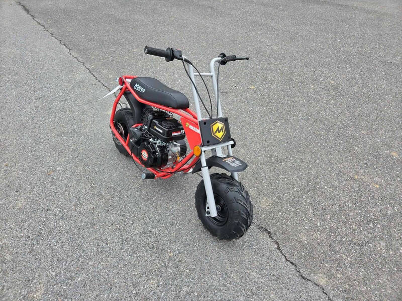 2021 Massimo MB 100