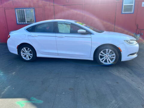 2015 Chrysler 200 Limited