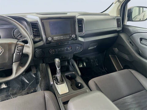 2022 Nissan Frontier S