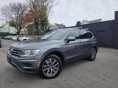 2019 Volkswagen Tiguan SE 4Motion